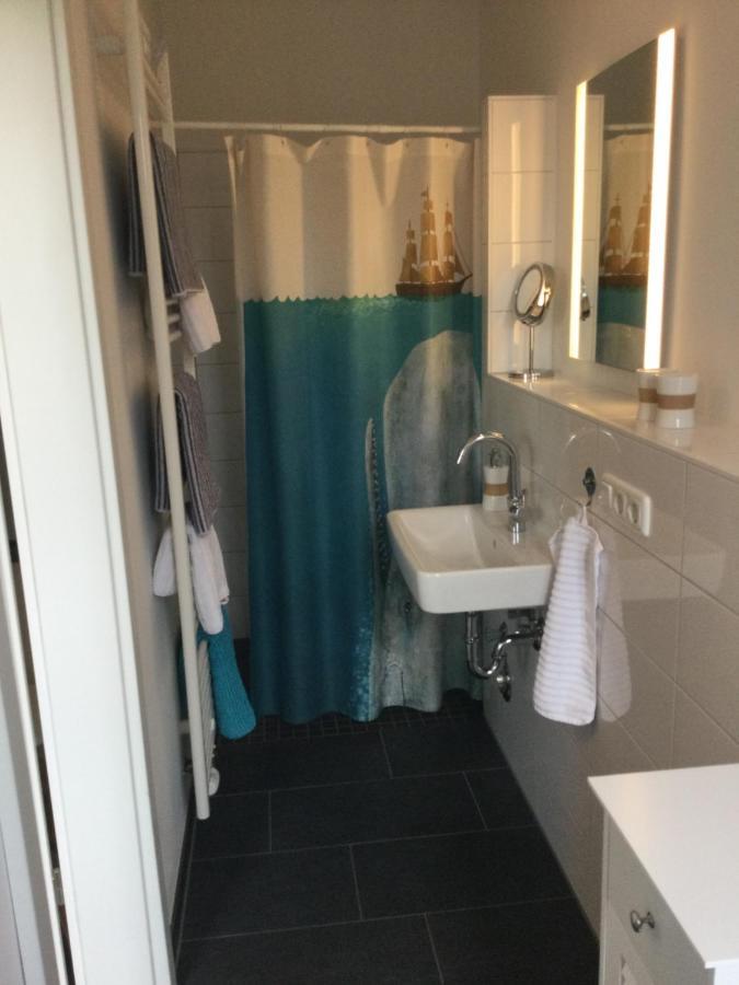 Ferienhaus Us Luett Hus Und Das Zimmer Linde Im Haupthaus Ольденбург Экстерьер фото